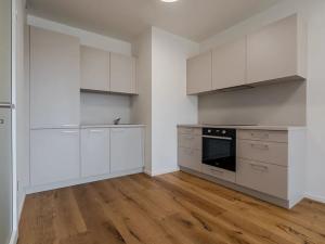 Pronájem bytu 2+kk, Praha - Žižkov, 59 m2