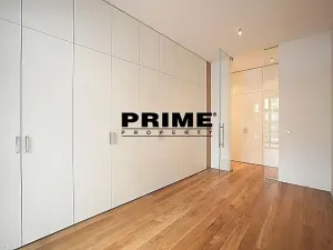 Pronájem bytu 2+kk, Praha - Vinohrady, Laubova, 74 m2