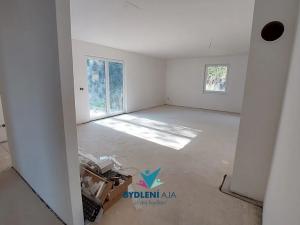 Prodej rodinného domu, Modlany, 160 m2