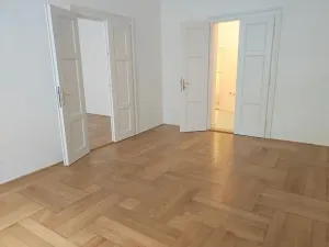 Pronájem bytu 2+1, Praha - Vinohrady, Mikovcova, 60 m2