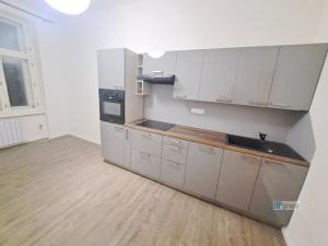 Pronájem bytu 2+kk, Praha - Smíchov, Svornosti, 43 m2