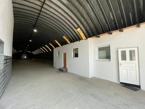 Pronájem skladu, Chýně, Družstevní, 700 m2