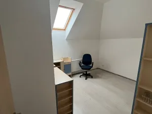 Prodej bytu 3+kk, Králův Dvůr, Na Vyhlídce, 84 m2