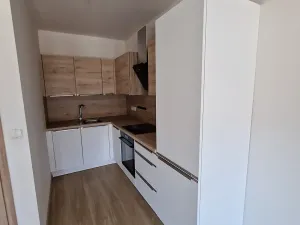 Pronájem bytu 2+kk, Liberec, Tálínská, 41 m2