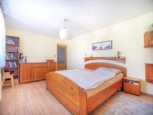 Prodej rodinného domu, Dobšín, 308 m2