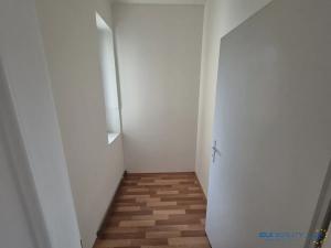 Pronájem bytu 2+1, Náchod, Husovo náměstí, 78 m2