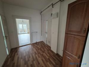 Pronájem bytu 2+1, Náchod, Husovo náměstí, 78 m2