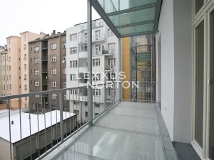 Pronájem bytu 2+kk, Praha - Vinohrady, Laubova, 73 m2