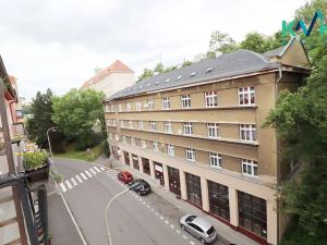 Pronájem bytu 2+1, Karlovy Vary, I. P. Pavlova, 54 m2