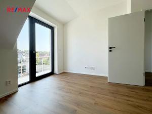 Prodej bytu 3+kk, Dolany, 78 m2