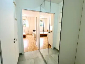 Pronájem bytu 1+kk, Praha - Košíře, Pod Kavalírkou, 28 m2