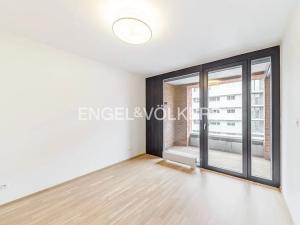 Pronájem bytu 2+kk, Praha - Smíchov, Albrightové, 66 m2