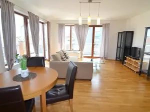 Pronájem bytu 2+kk, Praha - Dejvice, 95 m2