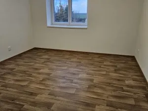 Pronájem bytu 3+kk, Dobříč, 79 m2