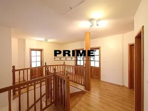 Pronájem rodinného domu, Praha - Nebušice, Požárnická, 300 m2