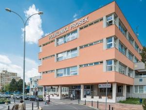 Prodej bytu 2+kk, Praha - Prosek, Nad Krocínkou, 49 m2