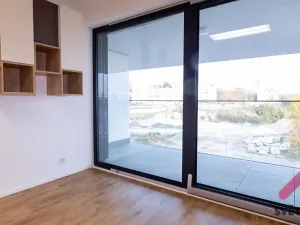 Pronájem bytu 1+kk, Praha - Žižkov, Šrámkové, 34 m2