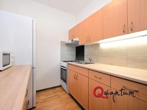 Pronájem bytu 2+kk, Praha - Strašnice, Pod strání, 41 m2