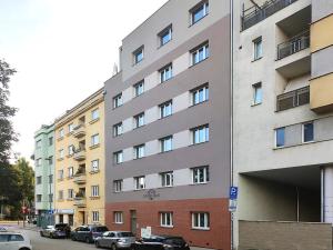 Pronájem bytu 1+kk, Praha - Košíře, Starokošířská, 30 m2