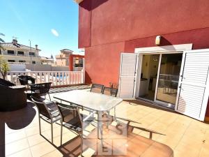 Prodej rodinného domu, Torrevieja, Španělsko, Calle Meridiano, 232 m2