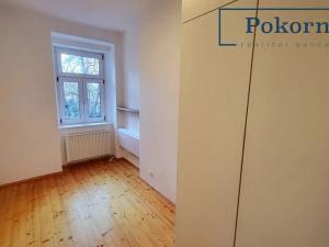 Pronájem bytu 2+kk, Praha - Podolí, Levá, 32 m2