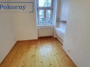 Pronájem bytu 2+kk, Praha - Podolí, Levá, 32 m2