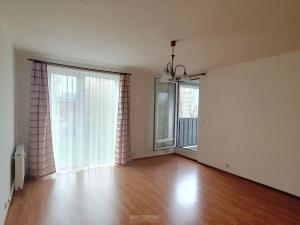 Pronájem bytu 2+kk, Praha - Prosek, Zubrnická, 57 m2