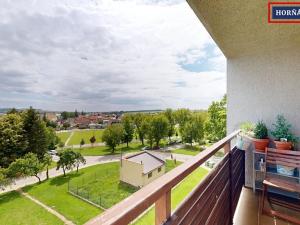 Prodej bytu 3+1, Rousínov, V Sídlišti, 77 m2