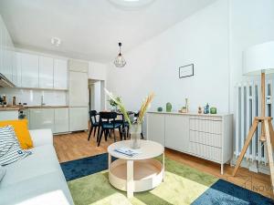 Prodej bytu 3+kk, Praha - Strašnice, U kombinátu, 65 m2