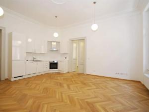 Pronájem bytu 3+kk, Praha - Vinohrady, 94 m2