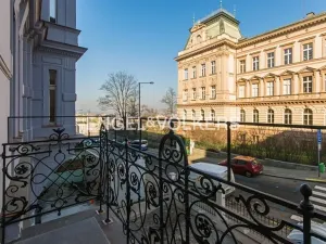 Pronájem bytu 3+kk, Praha - Vinohrady, Balbínova, 94 m2