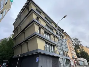 Prodej bytu 3+kk, Karlovy Vary, Pražská silnice, 102 m2