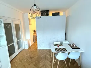 Pronájem bytu 2+kk, Praha - Strašnice, Ke Strašnické, 45 m2