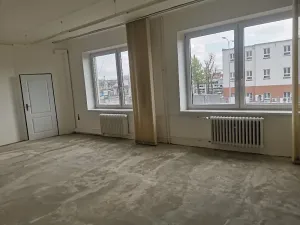 Pronájem obchodního prostoru, Pardubice, 40 m2