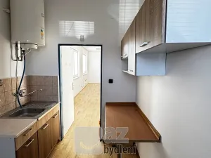 Pronájem obchodního prostoru, Tábor, Chýnovská, 208 m2