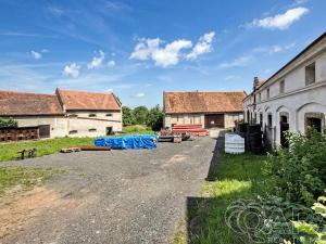 Prodej rodinného domu, Zásmuky, Komenského nám., 600 m2