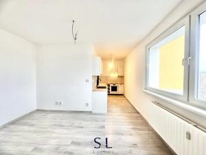 Pronájem bytu 2+kk, Jablonec nad Nisou, Jizerská, 43 m2