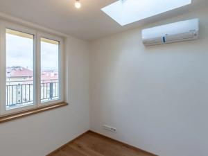 Prodej bytu 3+kk, Praha - Karlín, Pernerova, 86 m2