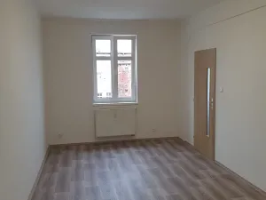 Pronájem bytu 2+kk, Teplice, Mostecká, 47 m2