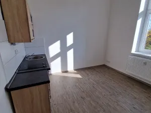 Pronájem bytu 1+kk, Dubí, Tovární, 20 m2