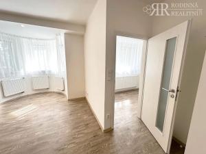 Pronájem bytu 2+kk, Praha - Strašnice, Na Třebešíně, 60 m2