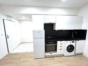 Pronájem bytu 1+kk, Praha - Hloubětín, Poděbradská, 25 m2