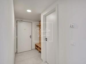 Pronájem bytu 2+kk, Praha - Michle, U plynárny, 49 m2