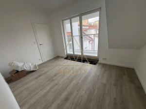 Pronájem bytu 2+kk, Praha - Vršovice, Černomořská, 73 m2