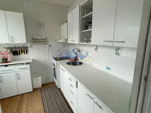 Prodej bytu 3+1, Žebrák, Sídliště, 66 m2