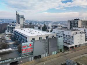 Pronájem garážového stání, Brno, Studentská, 10 m2