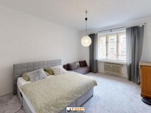 Pronájem bytu 2+kk, Praha - Žižkov, Lucemburská, 51 m2