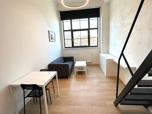 Pronájem bytu 1+kk, Praha - Vysočany, Poděbradská, 30 m2