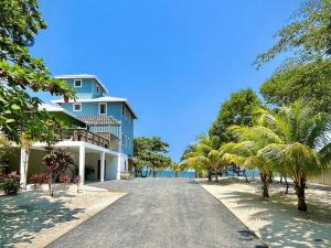 Prodej rodinného domu, Camp Bay, José Santos Guardiola, Honduras, 511 m2