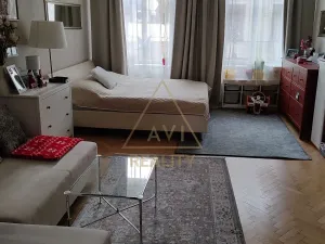 Pronájem bytu 2+kk, Praha - Smíchov, Lidická, 45 m2